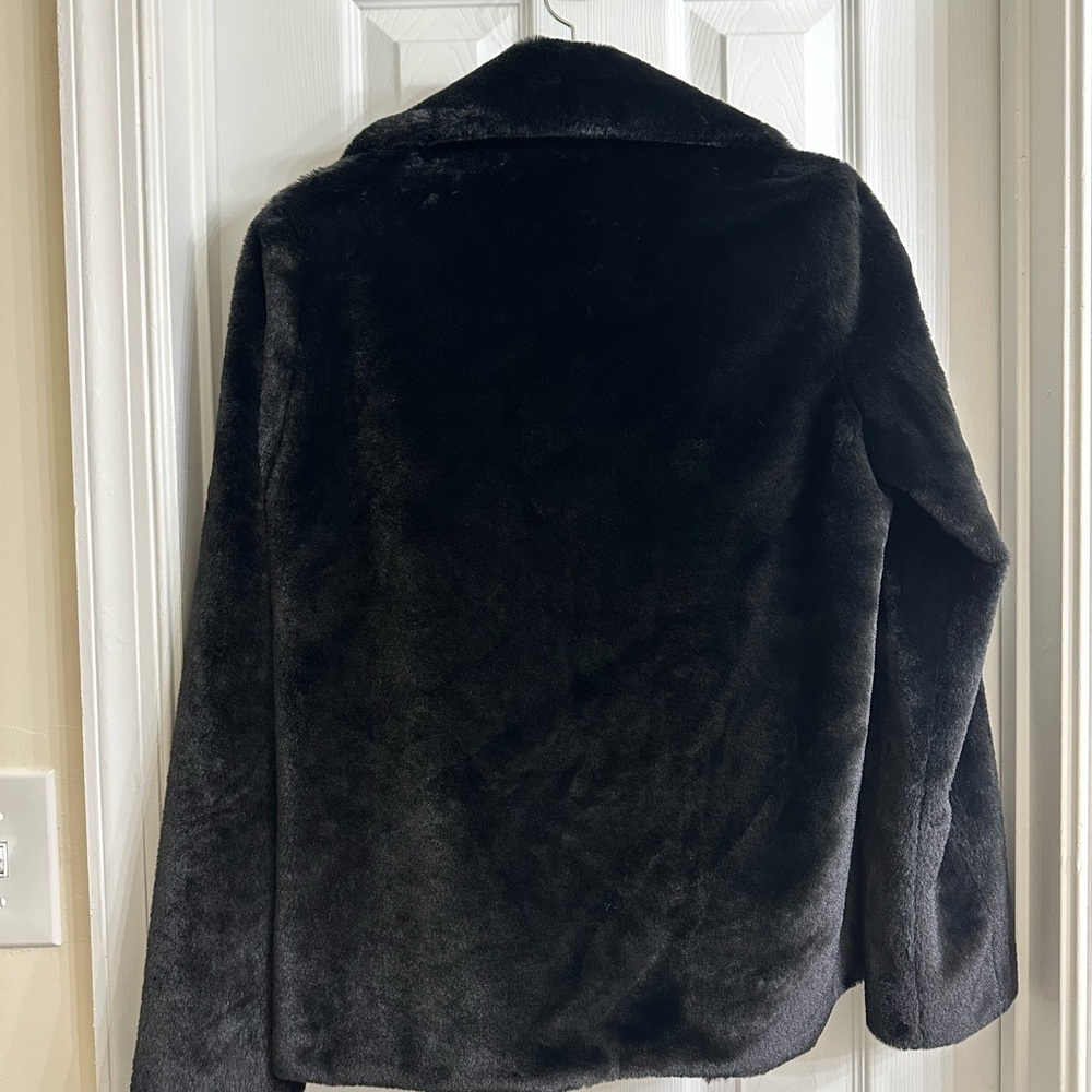Express Women's Plush Black Faux Fur Jacket - Picture 3 of 4